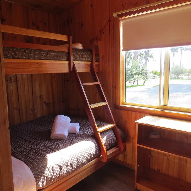 Captain Cook Holiday Park Adventure Bay Номер фото